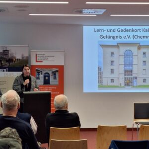 Dr. Steffi Lehmann stellt den neuen Lern- und Gedenkort Kassberg-Gefängnis (Chemnitz) vor